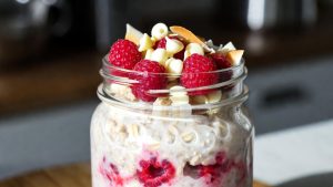 White Chocolate Raspberry Overnight Oats